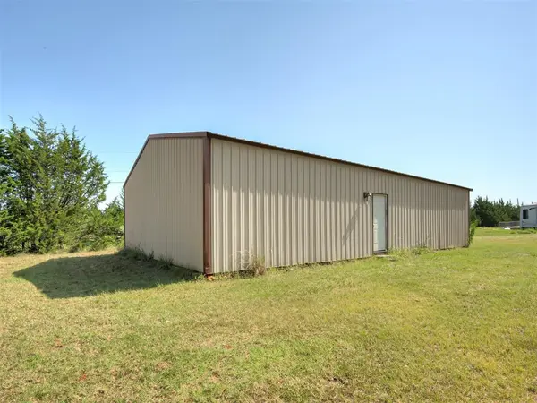 000 Limestone DR, Shawnee, OK 74804