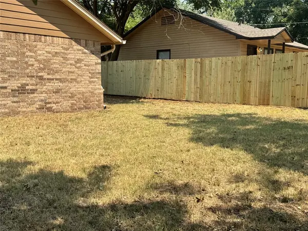 401 N 5th ST, Noble, OK 73068