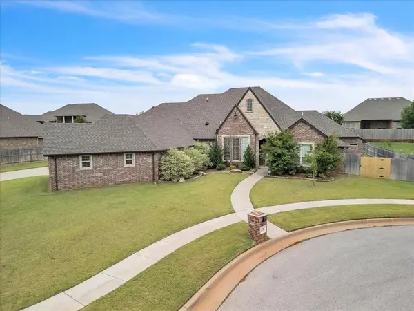 14708 Winoma DR, Oklahoma City, OK 73142