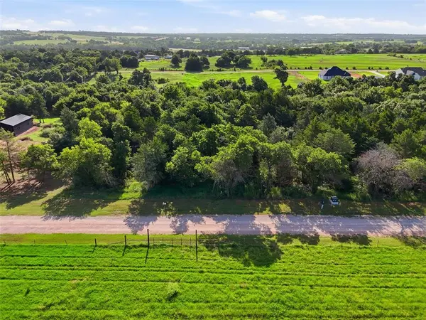 1000 Creekside TRL #006, Guthrie, OK 73044