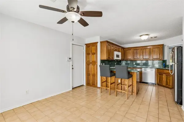 8801 Scirocco CIR, Oklahoma City, OK 73135