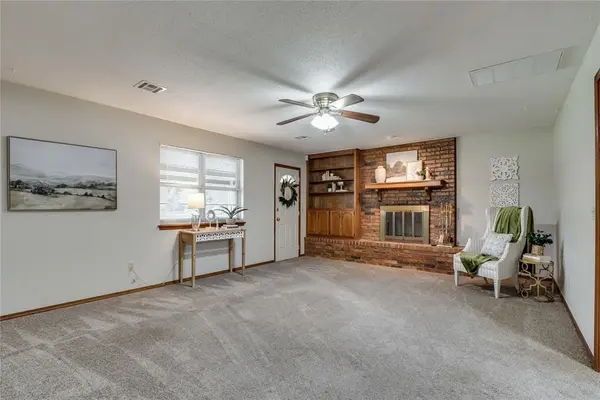 7709 NW 31st ST, Bethany, OK 73008