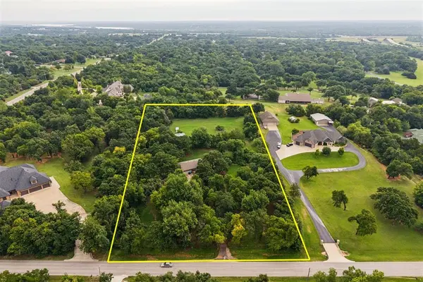 13500 N Coltrane RD, Edmond, OK 73013