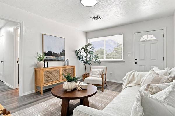 208 S Norman AVE, Oklahoma City, OK 73160
