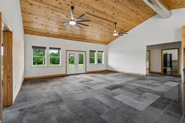 37950 W Macarthur ST, Shawnee, OK 74804