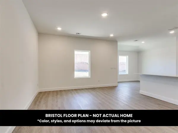 1709 Olive WAY, Moore, OK 73160