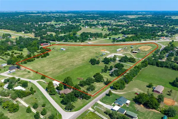 1495 S County Line AVE, Blanchard, OK 73010