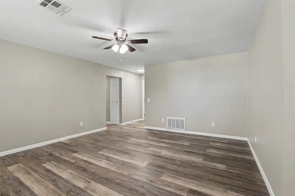2012 Mary AVE, Seminole, OK 74868