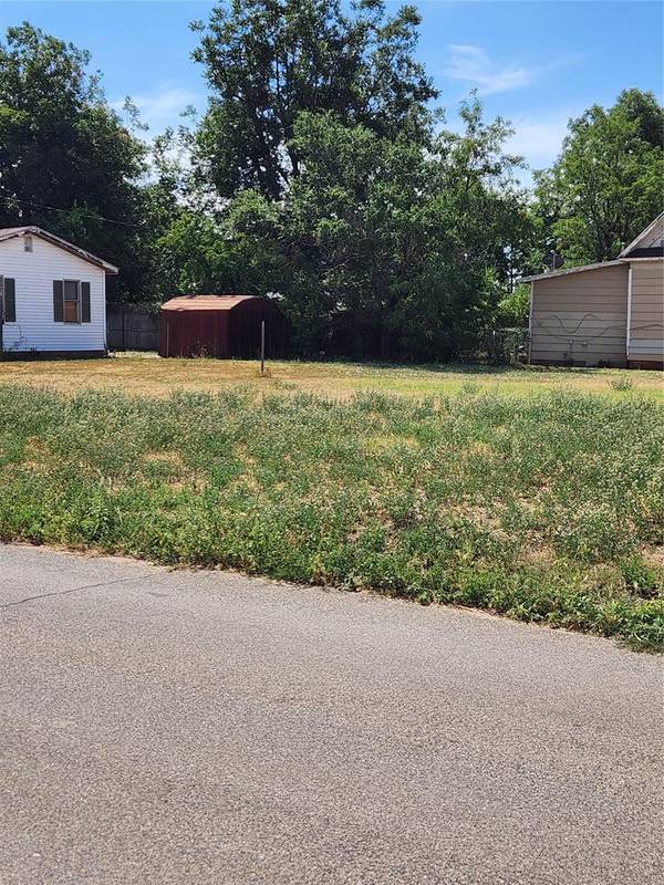 320 N Jackson ST, Altus, OK 73521