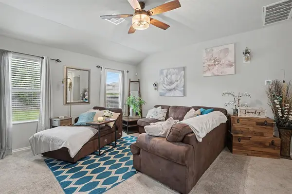 10832 NE 8th TER, Midwest City, OK 73130
