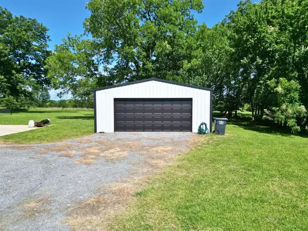 22841 County Road 3620, Stonewall, OK 74871