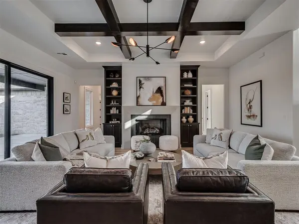 9401 Millstone CT, Arcadia, OK 73007