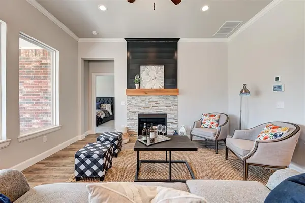 4825 Sand Lily LN, Edmond, OK 73034