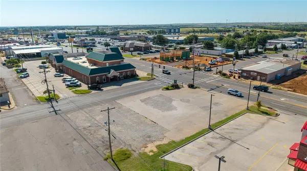 600 E Kansas ST, Weatherford, OK 73096
