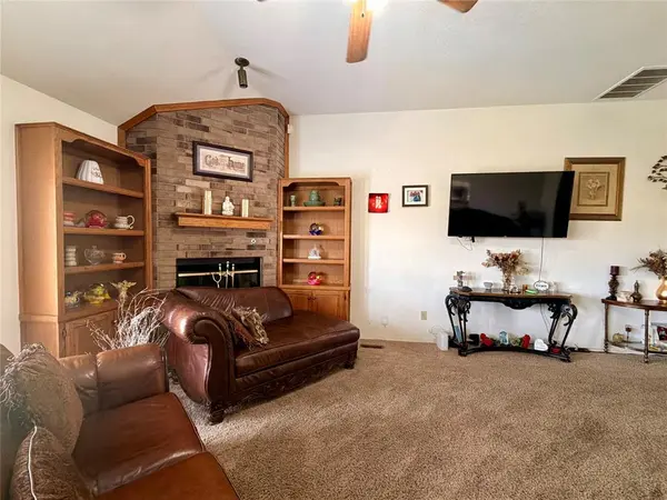 7913 NW 84th ST, Oklahoma City, OK 73132