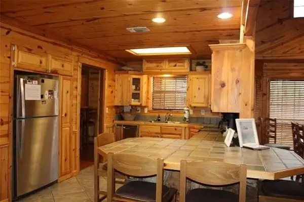 324 Lucian Sorrel RD, Broken Bow, OK 74728