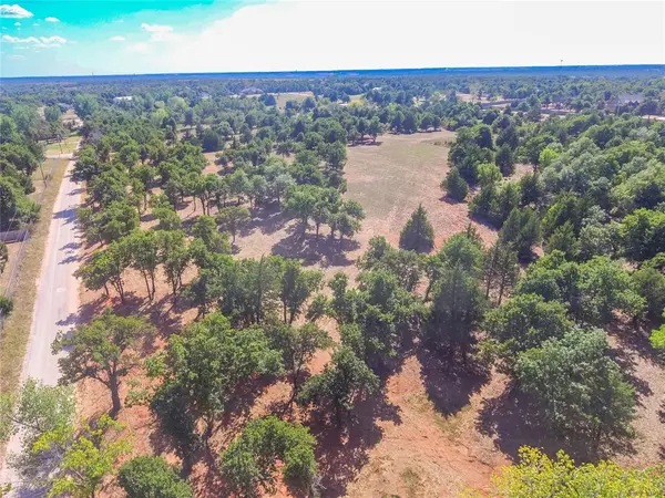 24 SW Harryman RD, Newcastle, OK 73065