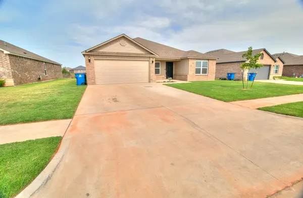309 Foxtrot TER, Newcastle, OK 73065