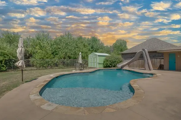 6313 Whispering Grove DR, Oklahoma City, OK 73169