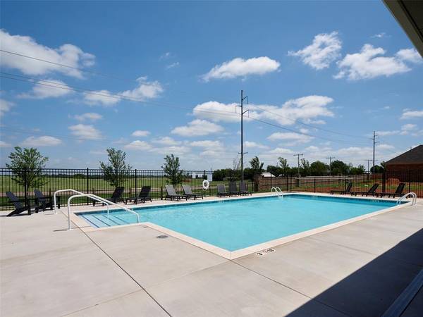 7817 NW 162nd ST, Oklahoma City, OK 73013