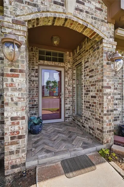 305 Tierra Rica CIR, Altus, OK 73521