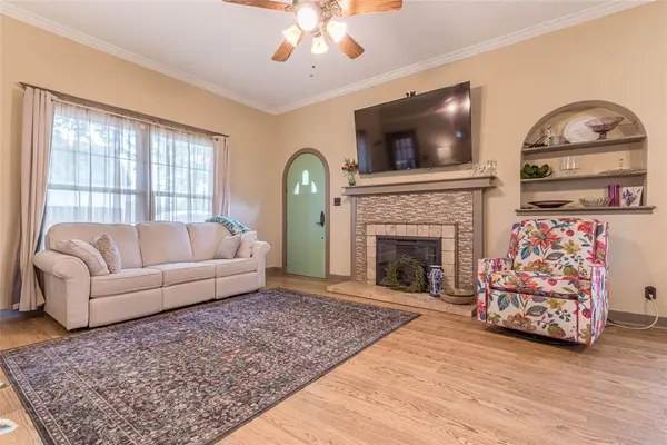 1021 W Broadway AVE, Elk City, OK 73644