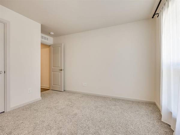 3732 NW 176th ST, Edmond, OK 73012