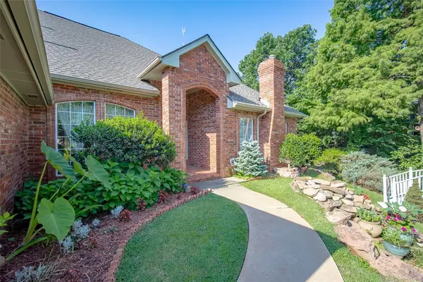 1512 Two Bridge DR, Oklahoma City, OK 73131