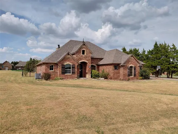 8541 SW 107th ST, Oklahoma City, OK 73173