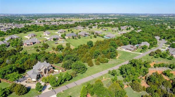 3100 Santa Rosa CT, Norman, OK 73071