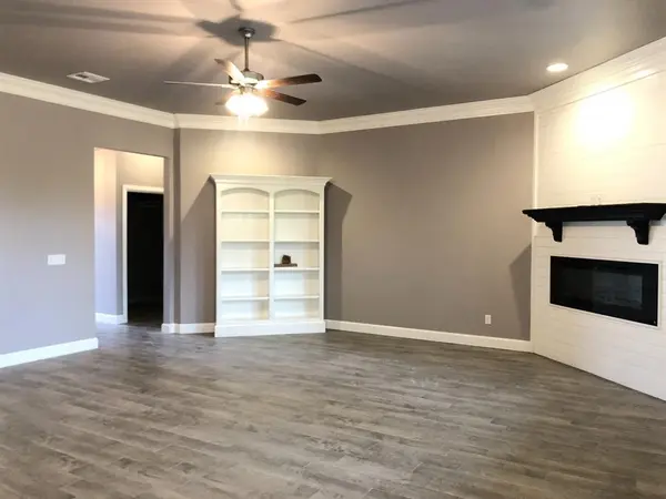 1540 Savannah CIR, Noble, OK 73068