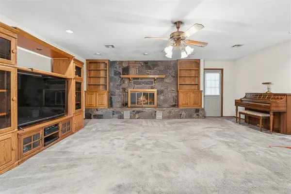 75 Cherry ST, Healdton, OK 73438