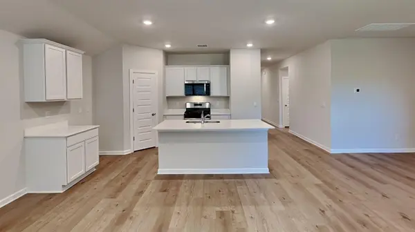 16304 Cherokee TRL, Piedmont, OK 73078