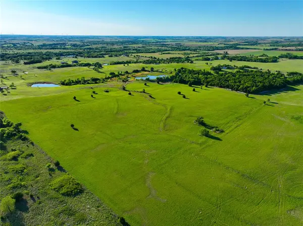 1201 W County Road 72 #Drive 2, Guthrie, OK 73044