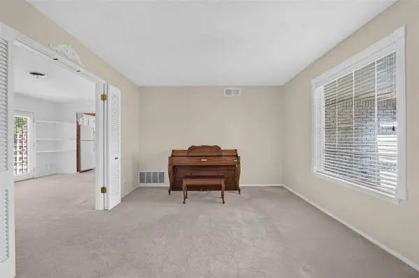 1712 Westbrooke TER, Norman, OK 73072