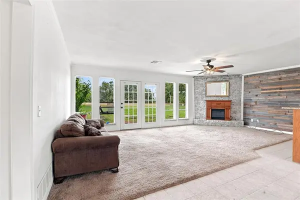13904 S Dobbs RD, Mcloud, OK 74851