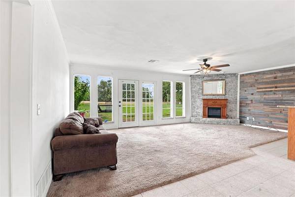 13904 S Dobbs RD, Mcloud, OK 74851