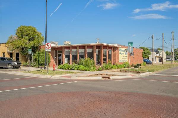 231 E Gray ST, Norman, OK 73069