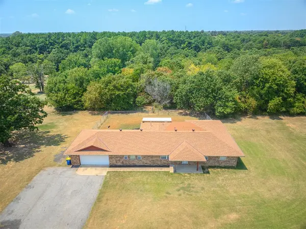 2905 N Henney RD, Choctaw, OK 73020