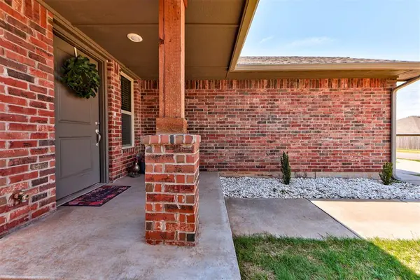 4804 Crystal Hill DR, Oklahoma City, OK 73179