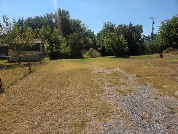 1007 S Chickasaw ST, Pauls Valley, OK 73075