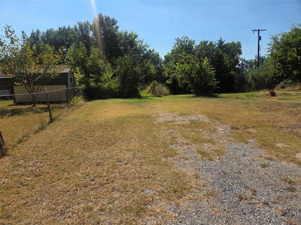 1007 S Chickasaw ST, Pauls Valley, OK 73075