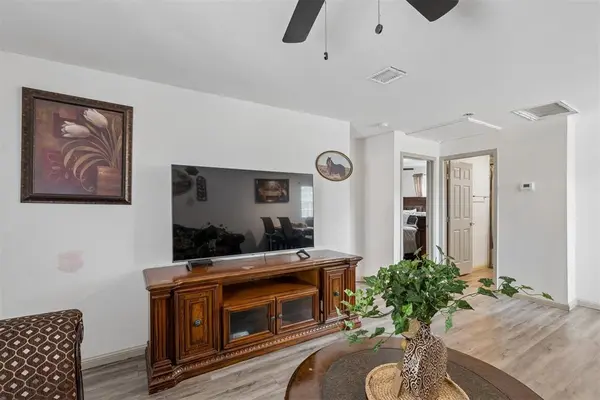 12 SE 40th ST, Oklahoma City, OK 73129