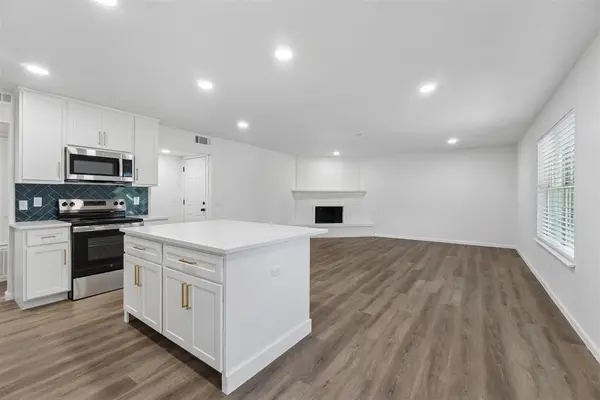 208 N English DR, Oklahoma City, OK 73160
