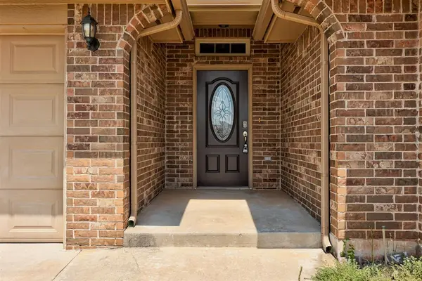 1633 Rangeline RD, Norman, OK 73071