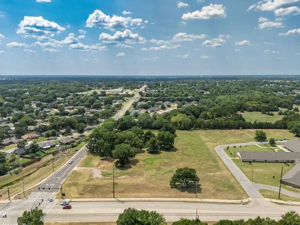 1601 N Bryan AVE, Shawnee, OK 74804