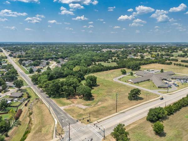 1601 N Bryan AVE, Shawnee, OK 74804