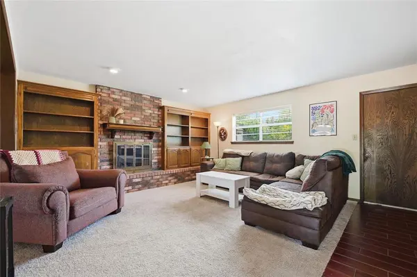 22 Tawana DR, Shawnee, OK 74804