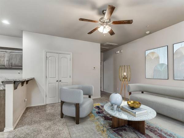 917 SW 92nd ST, Oklahoma City, OK 73139