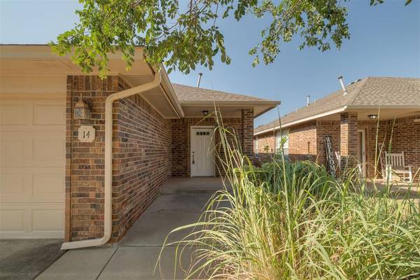 14 NW 156th ST #14, Edmond, OK 73013